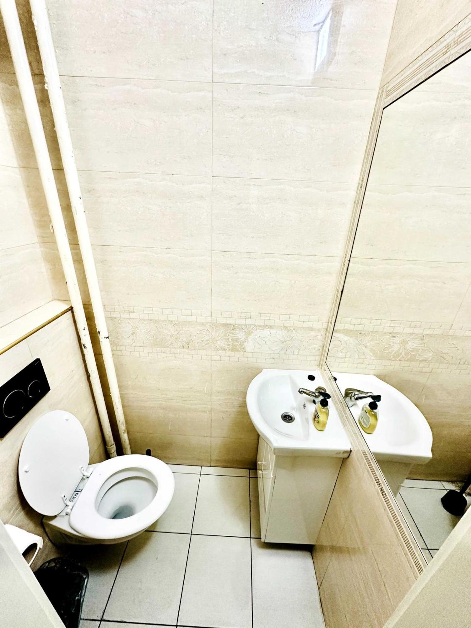 Casa Del Rio Hotel Будапеща Екстериор снимка